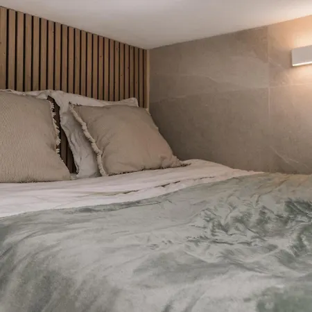 Cosy Inside Batignolles - L60 Parigi