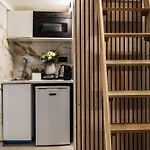 Cosy Room Inside Batignolles - L60
